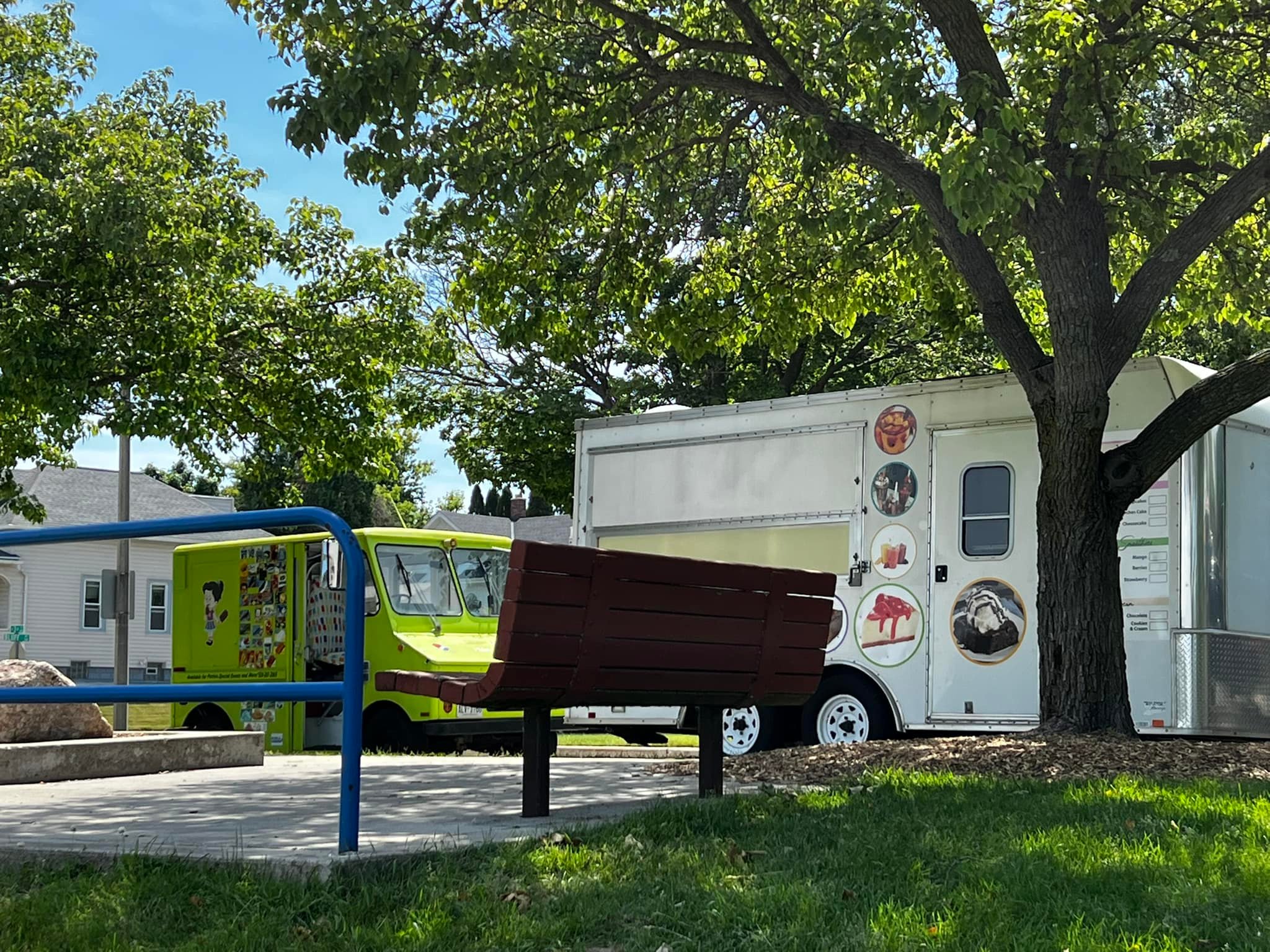Monday food trucks